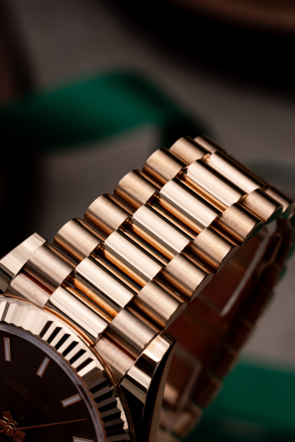 Rolex Day-Date 40 Chocolat Motif Laser