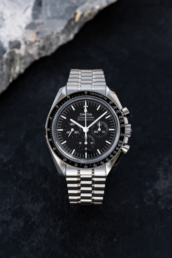 Omega Speedmaster Moonwatch Professional