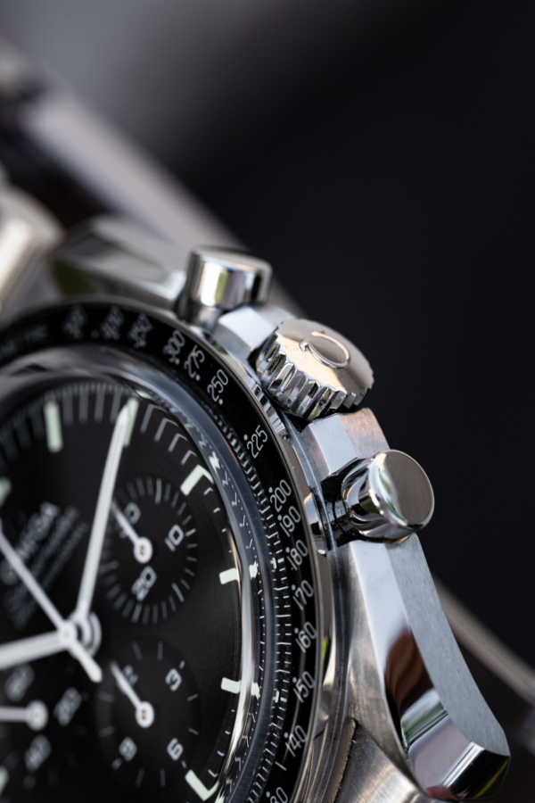 Omega Speedmaster Moonwatch Professional
