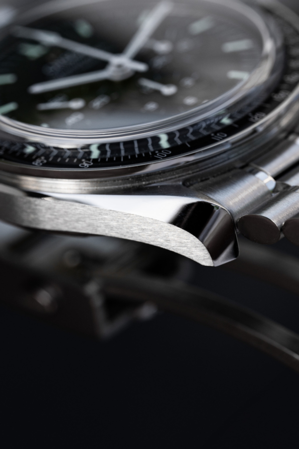 Omega Speedmaster Moonwatch Professional