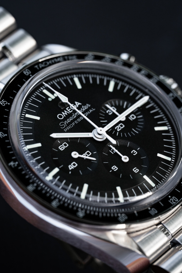 Omega Speedmaster Moonwatch Professional