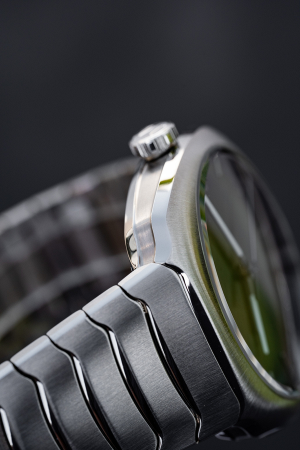 H. Moser & Cie. Streamliner Matrix Green