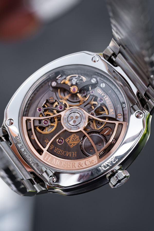 H. Moser & Cie. Streamliner Matrix Green