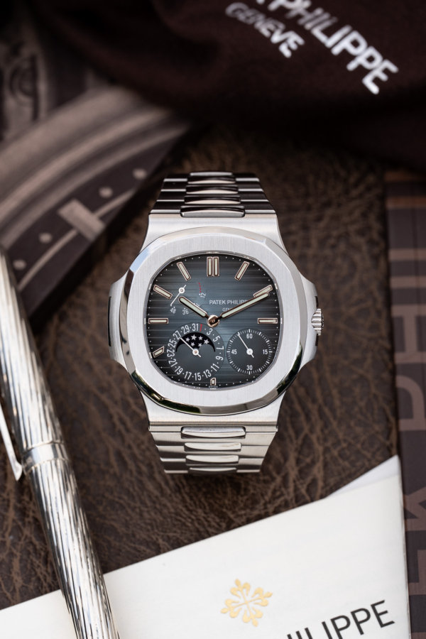 Patek Philippe Nautilus Pases de Lune 5712/1A-001
