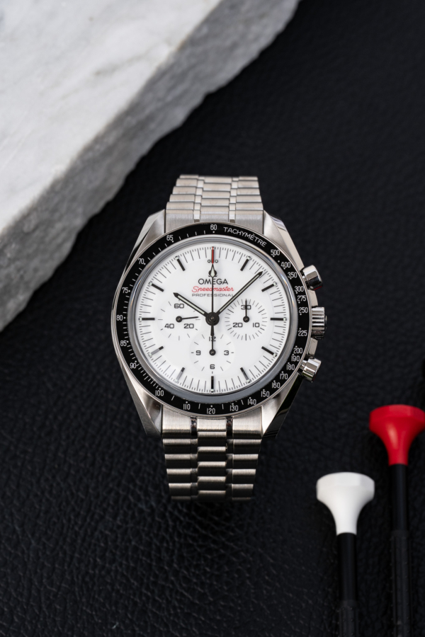 Omega Speedmaster Moonwatch Professional