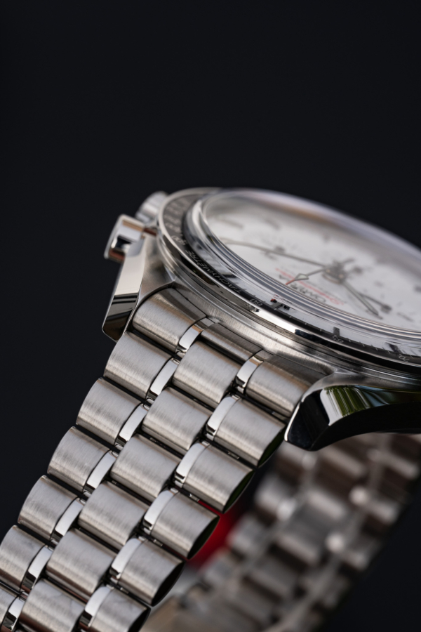 Omega Speedmaster Moonwatch Professional