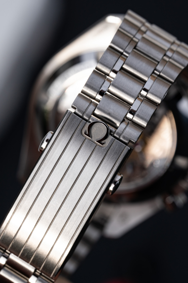 Omega Speedmaster Moonwatch Professional