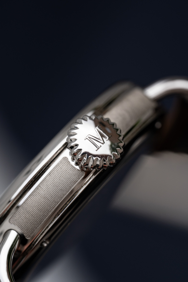 H. Moser & Cie. Heritage Funky Blue Fumé