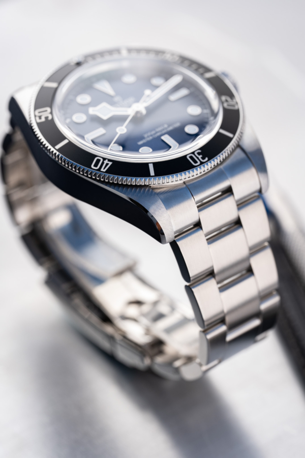 Tudor Black Bay 68