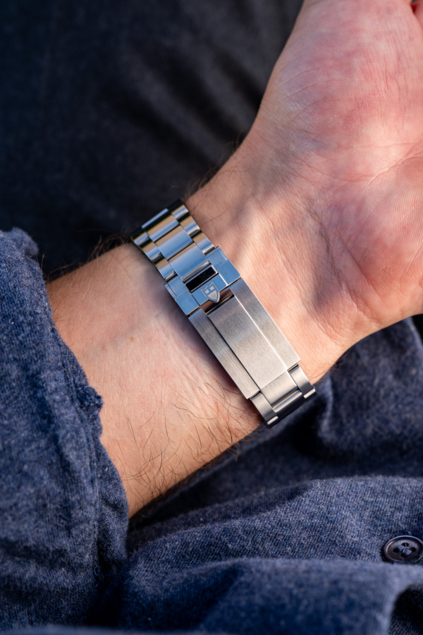 Tudor Black Bay 68