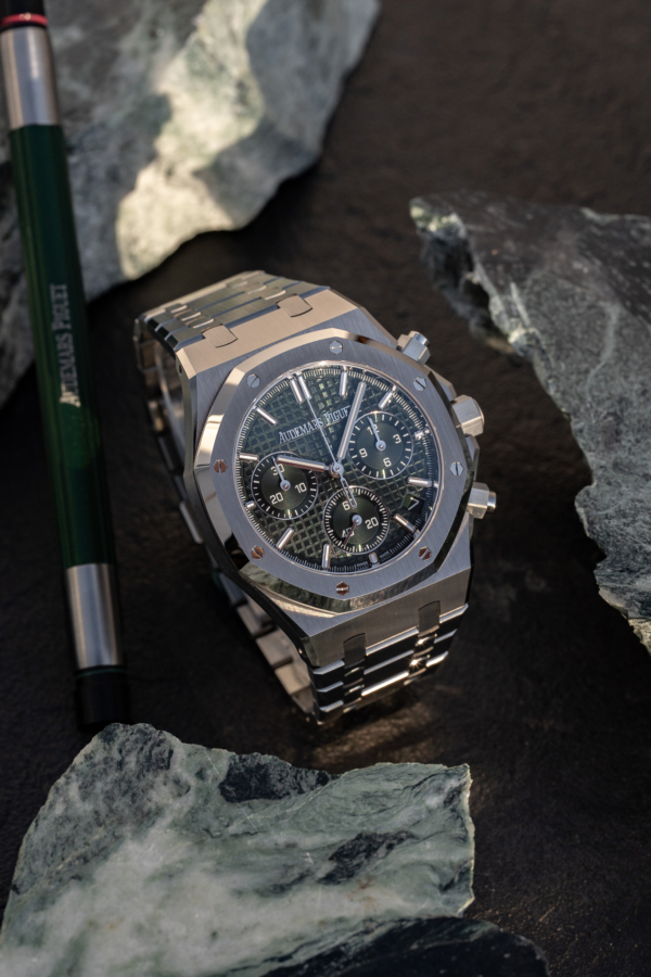 Audemars Piguet Royal Oak Chronographe Vert 50 Ans