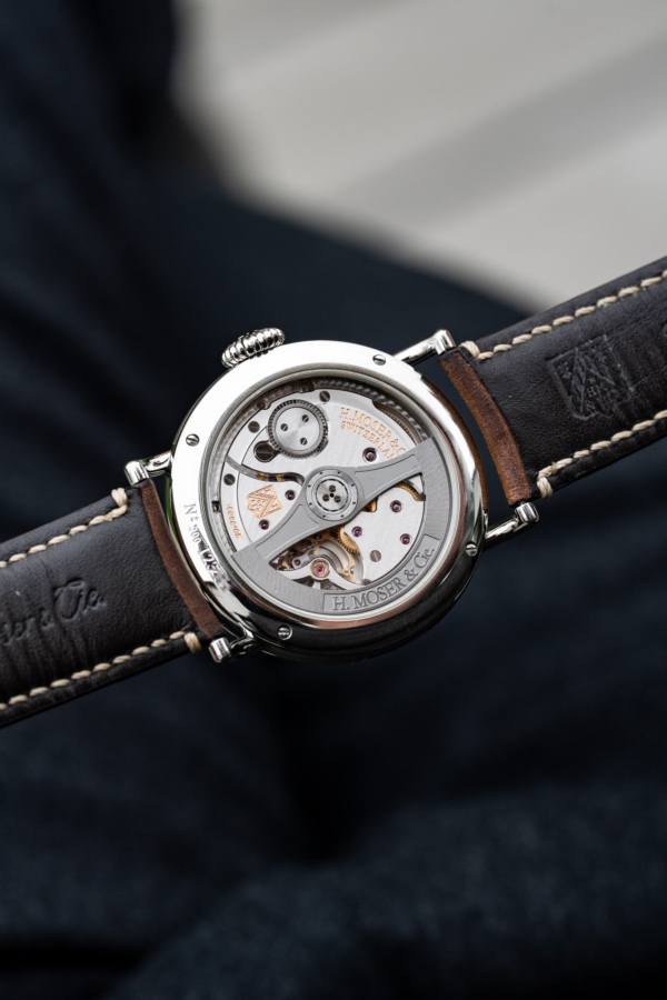 H. Moser & Cie. Heritage Funky Blue Fumé