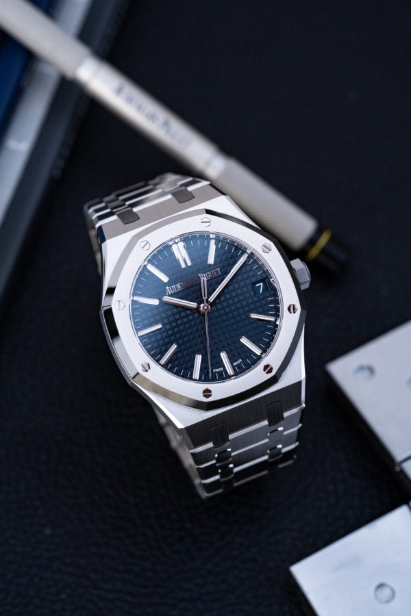 Royal Oak 15510ST Blue "Unworn"