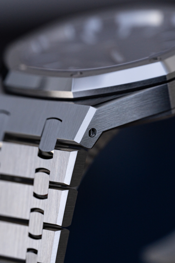 Royal Oak 15510ST Blue "Unworn"