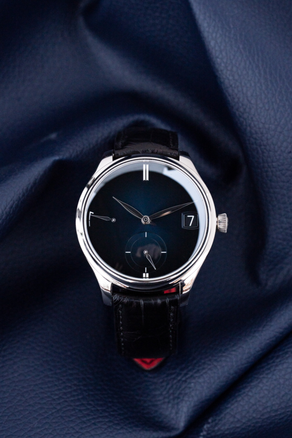 H. Moser & Cie. Endeavour Quantième Perpétuel Purity 50 pièces