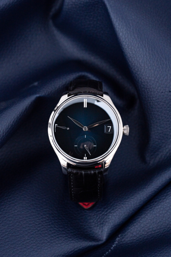 H. Moser & Cie. Endeavour Quantième Perpétuel Purity 50 pièces