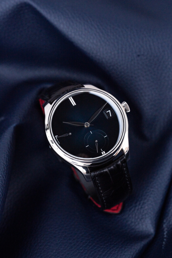 H. Moser & Cie. Endeavour Quantième Perpétuel Purity 50 pièces