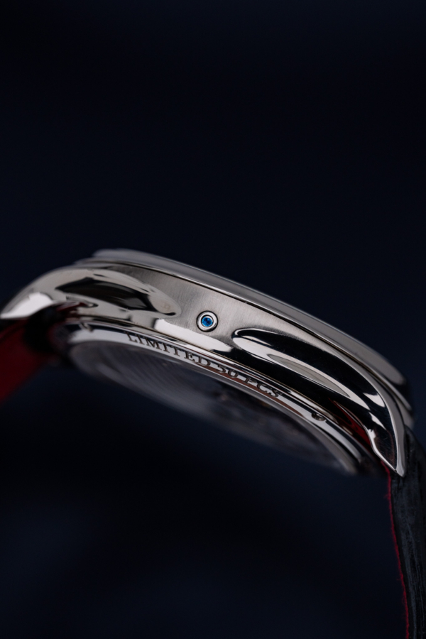 H. Moser & Cie. Endeavour Quantième Perpétuel Purity 50 pièces