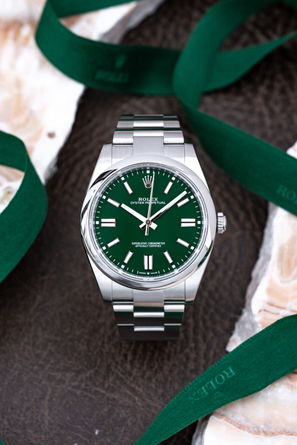 Rolex Oyster Perpetual 41 Green "Unworn"