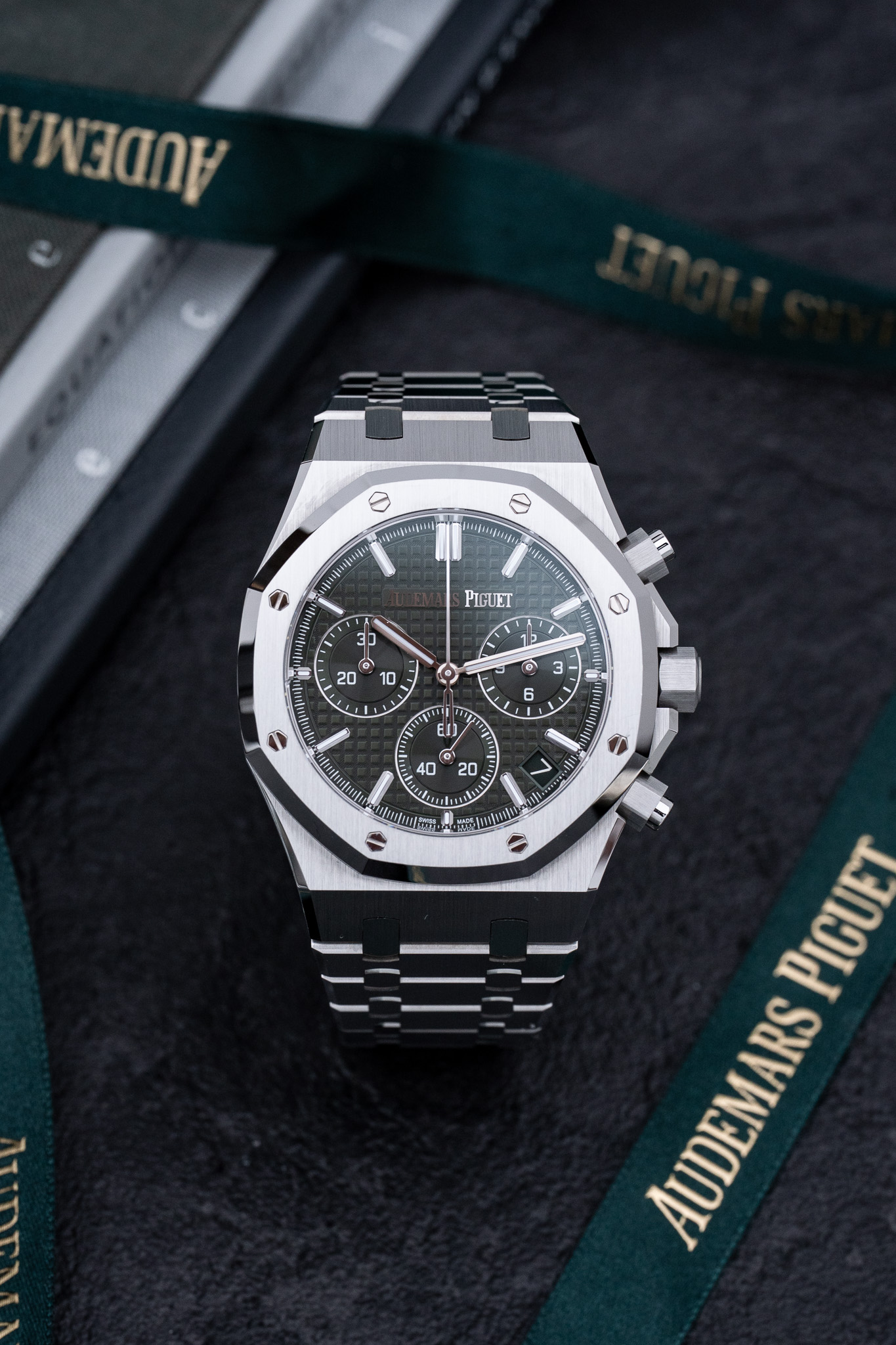 Audemars Piguet Royal Oak Chronographe Vert 50 Ans