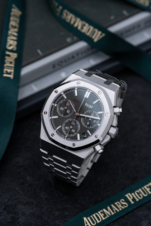 Audemars Piguet Royal Oak Chronographe Vert 50 Ans