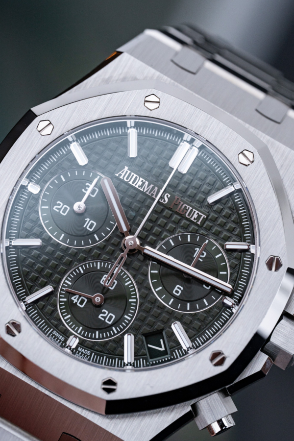 Audemars Piguet Royal Oak Chronographe Vert 50 Ans
