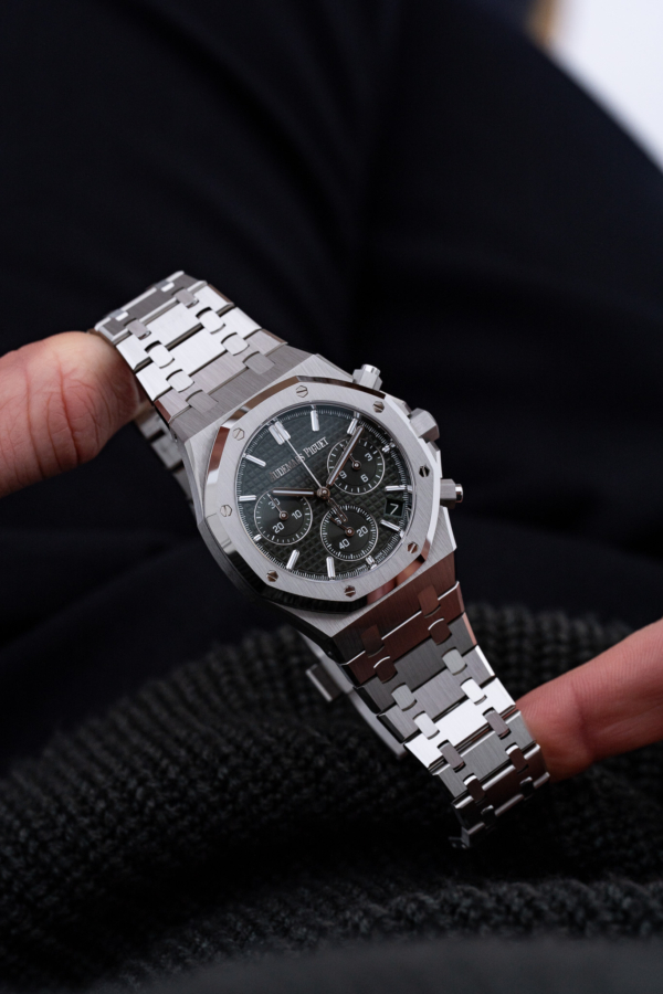 Audemars Piguet Royal Oak Chronographe Vert 50 Ans