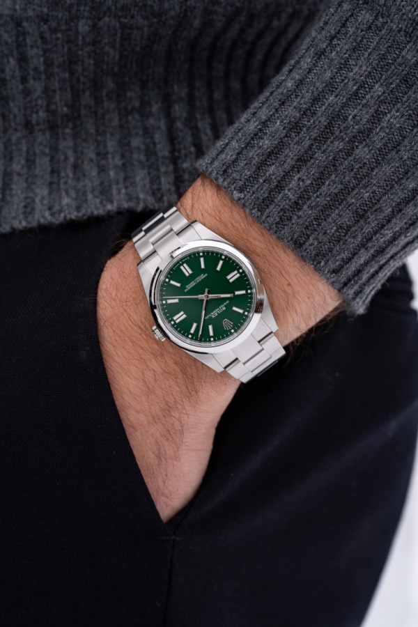 Rolex Oyster Perpetual 41 Green "Unworn"