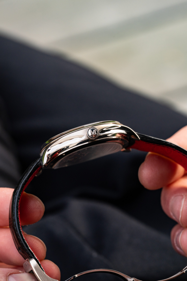 H. Moser & Cie. Endeavour Quantième Perpétuel Purity 50 pièces