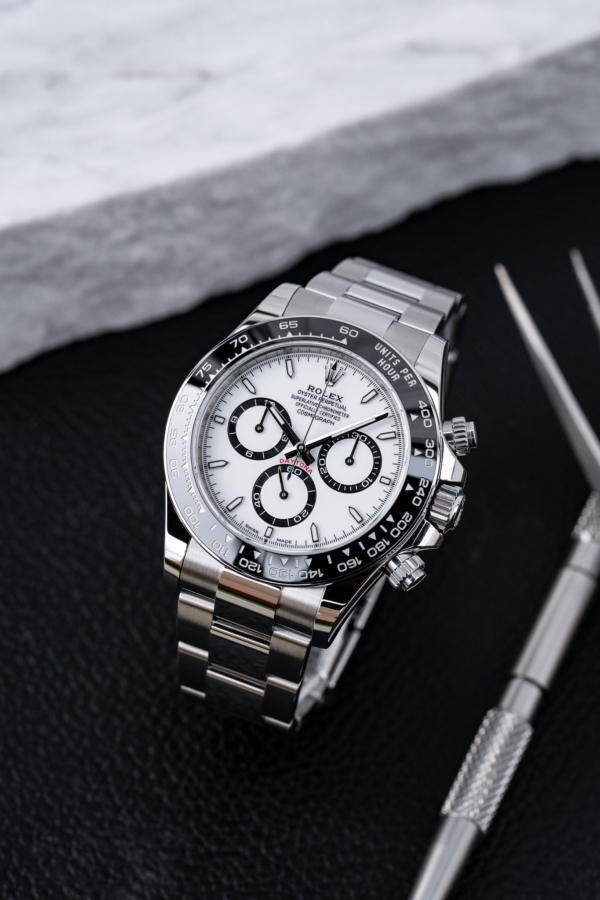 Rolex Daytona 126500LN "Panda"