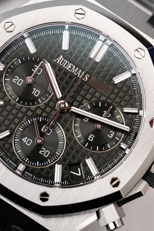 Audemars Piguet Royal Oak Chronographe Vert "Unworn"