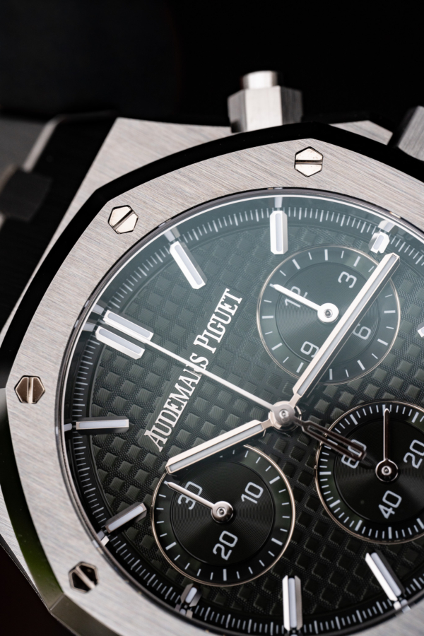 Audemars Piguet Royal Oak Chronographe Vert "Unworn"