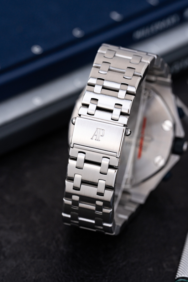 Royal Oak Offshore Chronograph "The Beast"