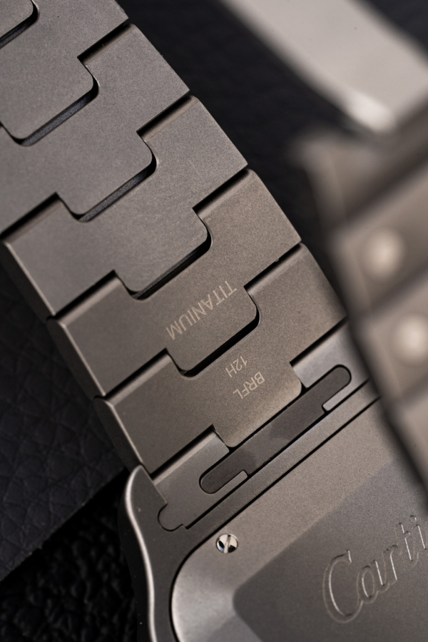 Santos de Cartier Grand Modèle Titane "Unworn"