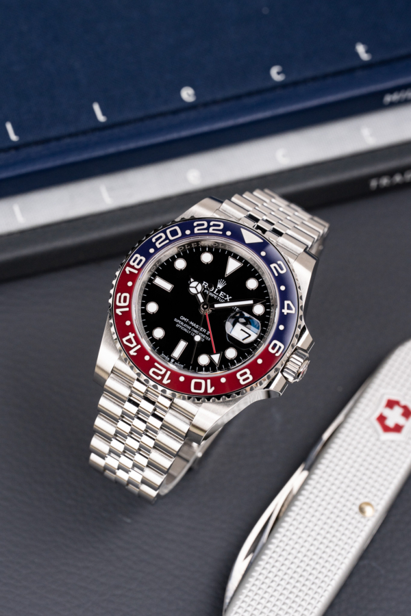 Rolex GMT-Master II "Pepsi"