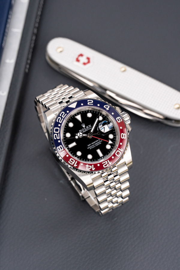 Rolex GMT-Master II "Pepsi"
