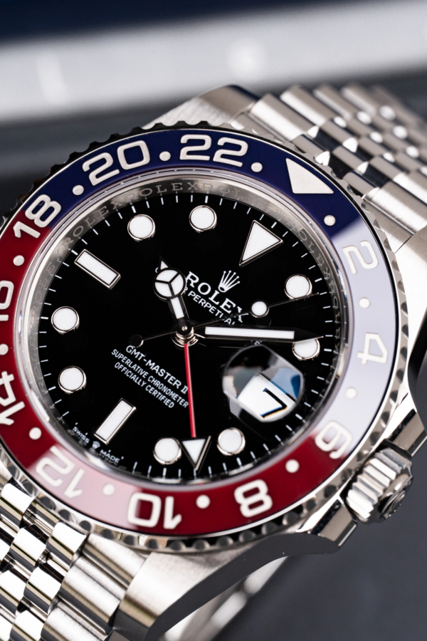 Rolex GMT-Master II "Pepsi"