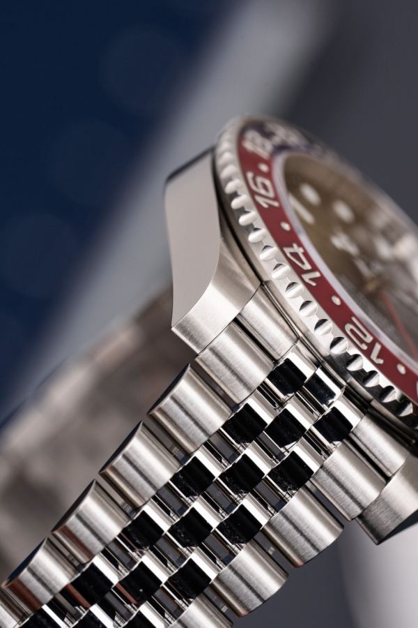 Rolex GMT-Master II "Pepsi"