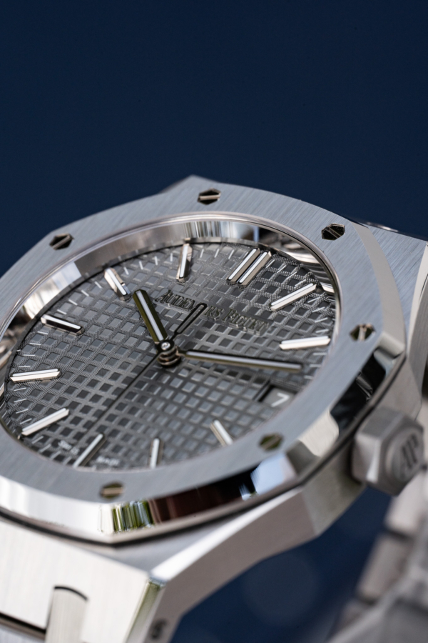 Audemars Piguet Royal Oak 37 Gris "Unworn"