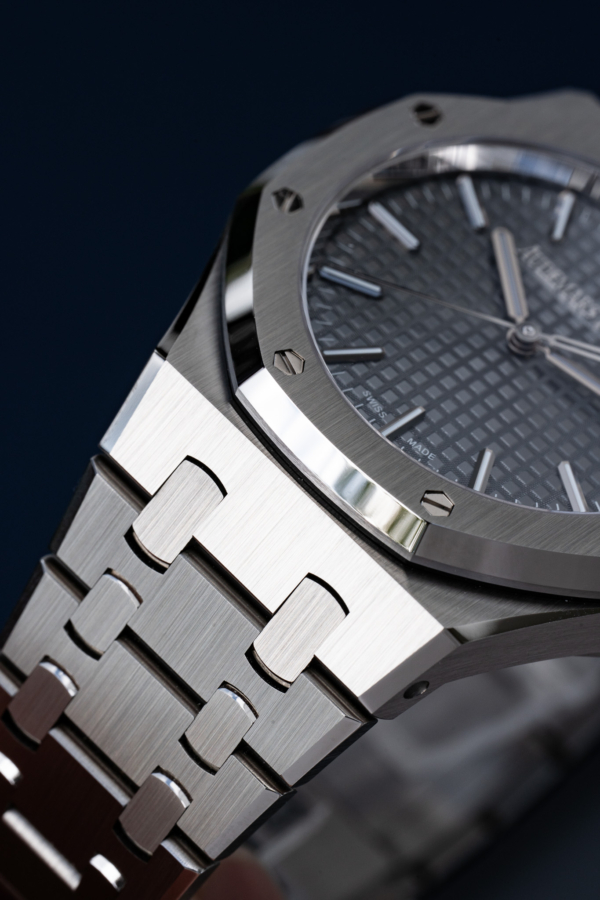 Audemars Piguet Royal Oak 37 Gris "Unworn"