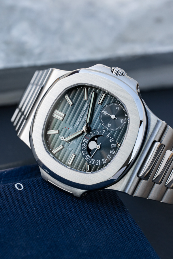 Patek Philippe Nautilus Phases de Lune 5712/1A-001