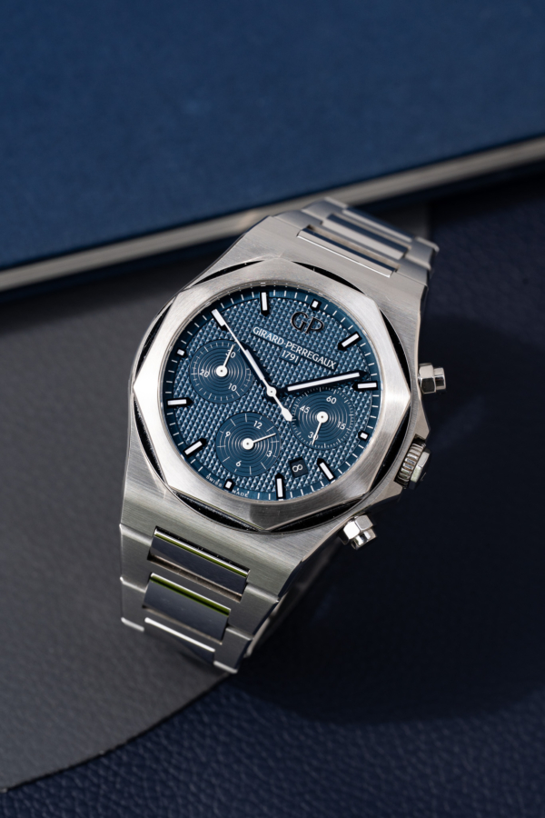 Girard-Perregaux Laureato Chronographe Bleu