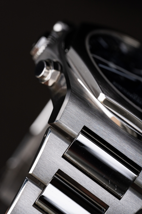 Girard-Perregaux Laureato Chronographe Bleu