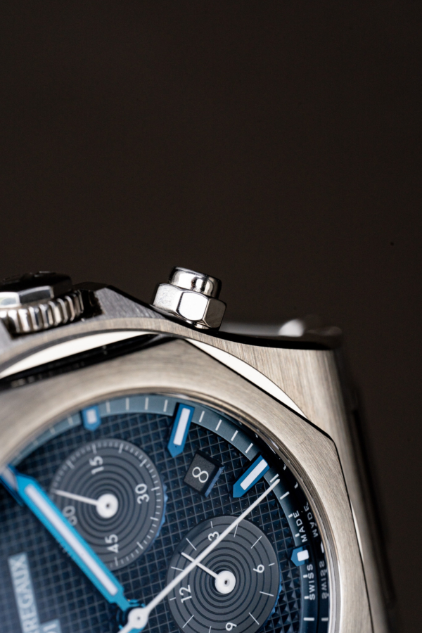 Girard-Perregaux Laureato Chronographe Bleu