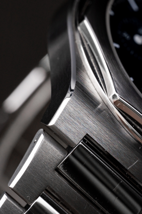 Girard-Perregaux Laureato Chronographe Bleu