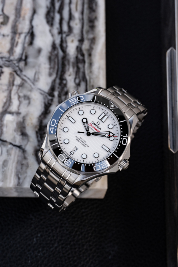 Omega Seamaster Diver 300