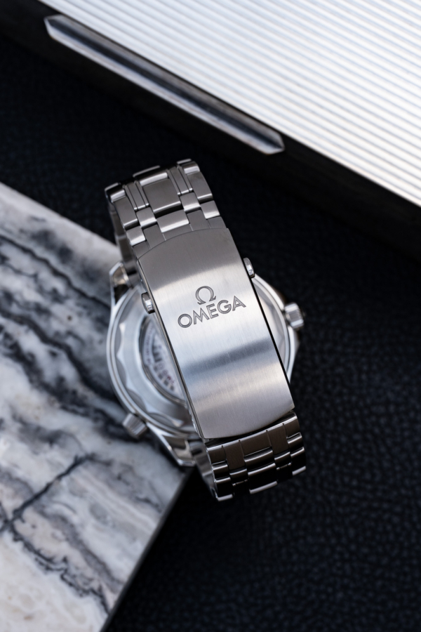 Omega Seamaster Diver 300