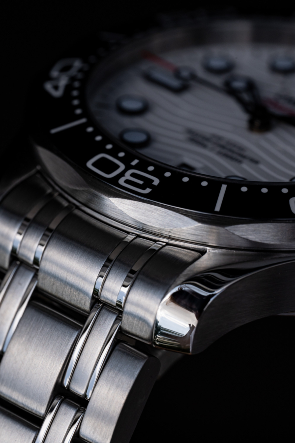 Omega Seamaster Diver 300
