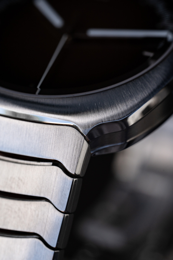 H. Moser & Cie. Streamliner Smoked Salmon "Unworn"