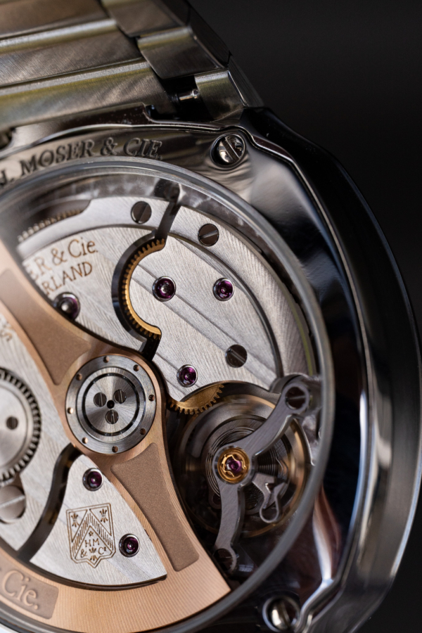 H. Moser & Cie. Streamliner Smoked Salmon "Unworn"